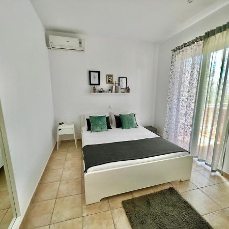 Cute & Sweet Home อาร์คานเยโลส ภายนอก รูปภาพ
