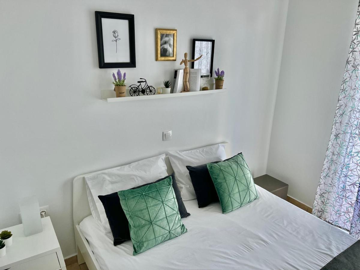 Cute & Sweet Home อาร์คานเยโลส ภายนอก รูปภาพ